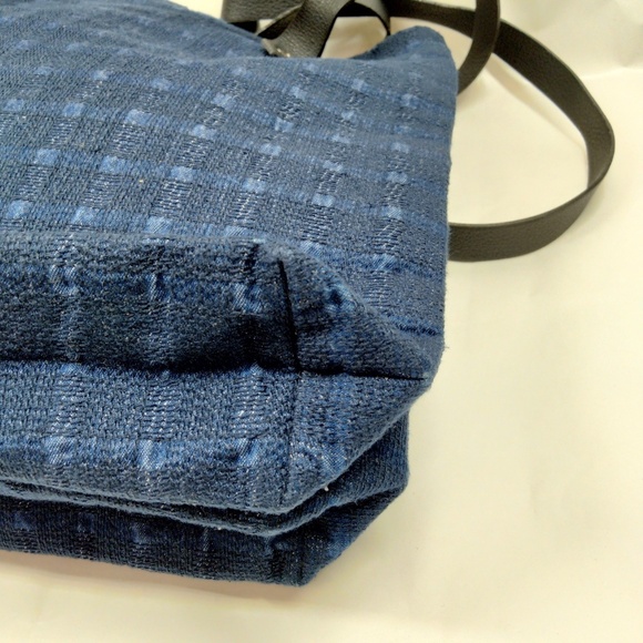 HERMES - Amedaba Gabadu Shoulder Bag R1.275 - Picture 3 of 5